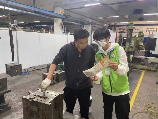 三鄉(xiāng)鎮(zhèn)開展“勤勞致富，遠(yuǎn)離毒品”禁毒宣傳活動(dòng)照片4.jpg